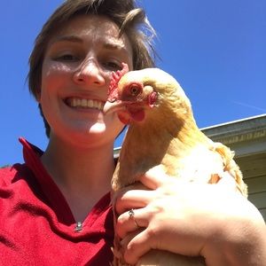 Meet your Posher, Nicole